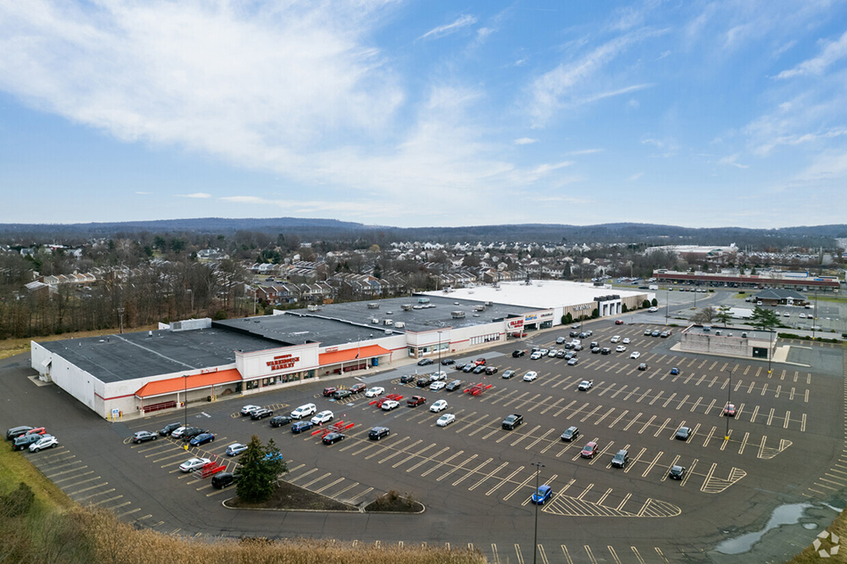 COMPANIES ON THE MOVE